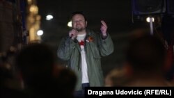 Vidojković na protestu: Popisati krivična dela trenutne vlasti u Srbiji