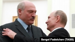 Путин встречает Лукашенко в Кремле в декабре 2018 года