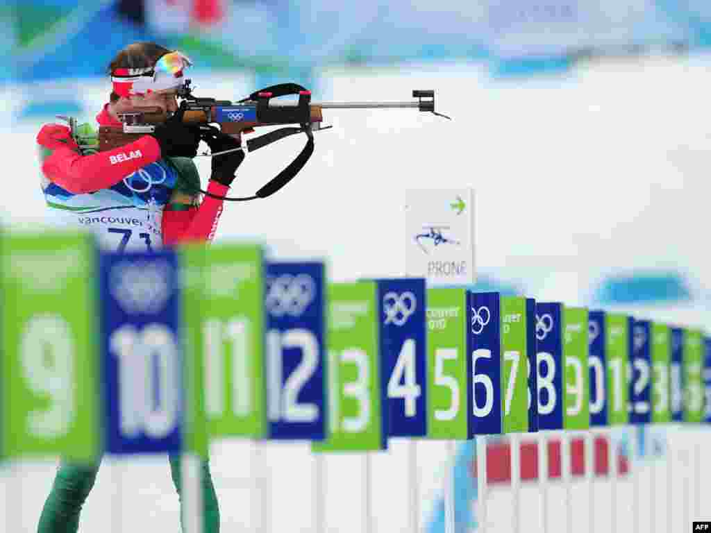 Belarusian Syarhey Novikau takes aim in the men&#39;s 10-kilometer sprint biathlon final in the 2010 Olympics. Cash awards in both Belarus and Ukraine include $150,000 for gold medals, $75,000 for silver, and $50,000 for bronze. Belarus won three medals in Vancouver...