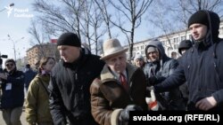 Задержание активистов на площади Якуба Колоса в Минске, Беларусь, 25 марта 2018 года