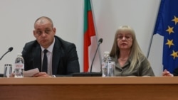 Директорът на Главна дирекция „Национална полиция“ (ГДНП) главен комисар Захари Васков и зам.-ръководителят на Апелативна прокуратура - София Наталия Николова.