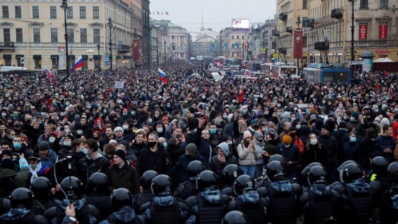 Čelnici EU razmatraju odgovor na zatvaranje Navaljnog