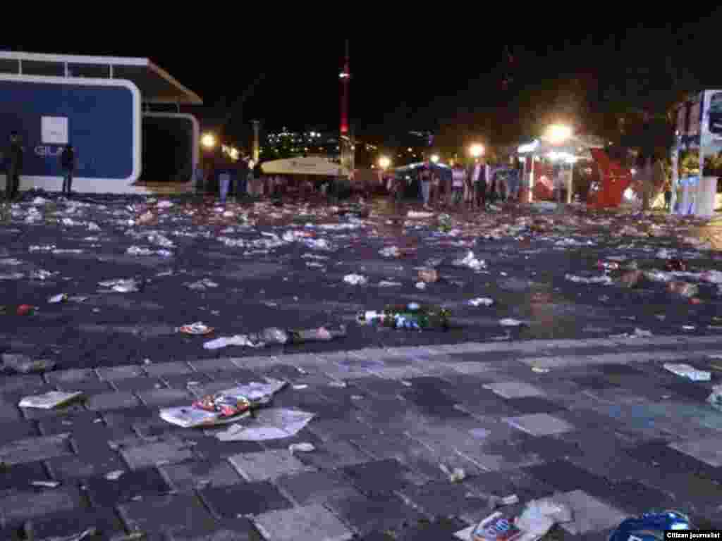 Centrul oraşului Baku, după &icirc;ncheierea finalei Eurovision.