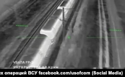 Фрагмент видео операции Сил специальных операций ВСУ в Янтарном Красногвардейского (Курманского) района. Аннексированный Крым, 14 декабря 2025 года