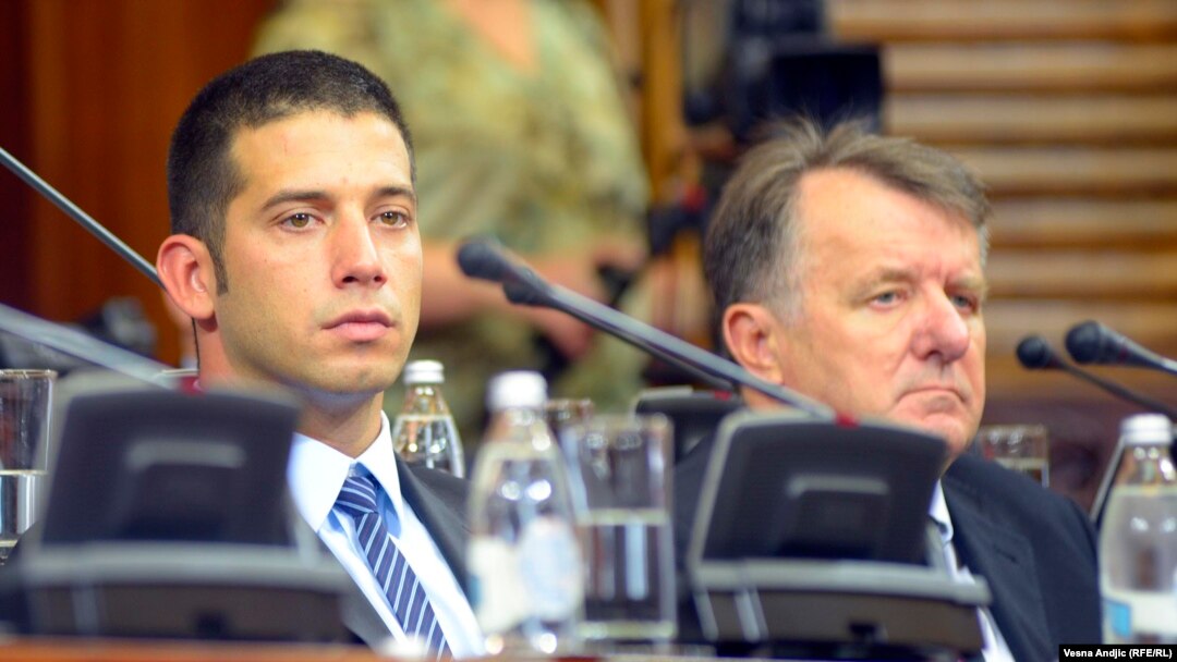 Vanja Udovičić (L)