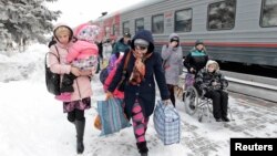 Переселенці з Донбасу в Росії, архівне фото