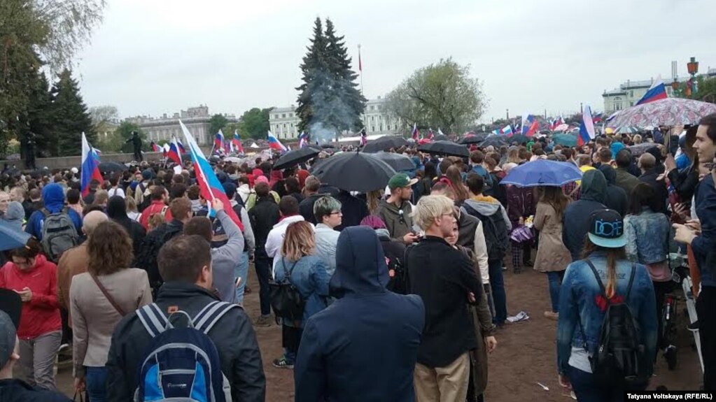 Протесты на Марсовом поле в Петербурге 12 июня 2017 года