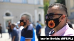 Foto nga një protestë e mbështetësve të OVL të UÇK-së. Foto nga arkivi. 