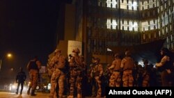عملیات در هتل «اسپلندید» در اواگادونو، پایتخت بورکینافاسو