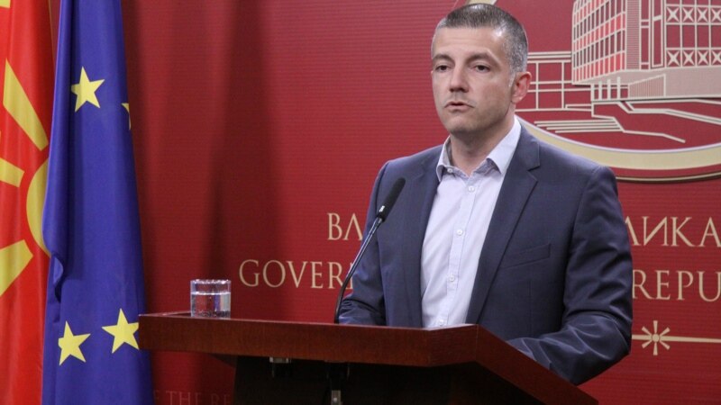 Манчевски ги најави првите оставки поради непотизам  