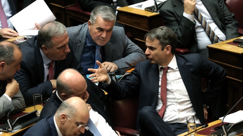Одложено гласањето за Договорот од Преспа во грчкиот Парламент