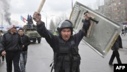 سربازهای ضد شورش قرغزستان