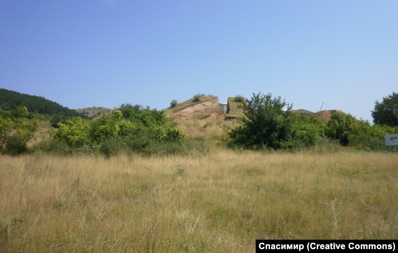 A Thracian burial mound around 200 meters from Karanovo village in eastern Bulgaria.