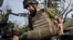 Українські військові ведуть вогонь у Запорізькій області, архівне фото