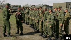 Российские военнослужащие
