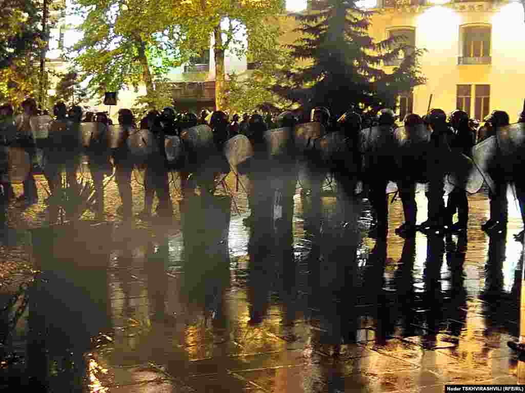 Georgia -- Opposition protest rally. Tbilisi, 25May2011