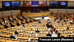 Европа парламенты
