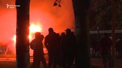 Proteste violente în Kîrgîzstan după alegeri