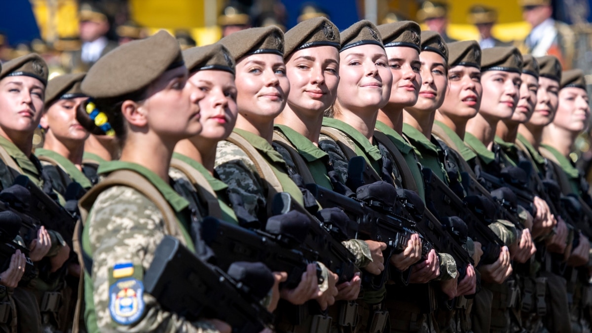 женщины в украинской армии фото