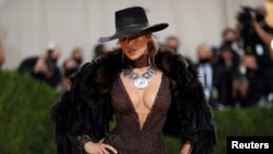  Дженифър Лопес на 