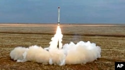 O rachetă rusească Iskander-K este lansată în timpul unui exercițiu militar. Fotografie de arhivă.
