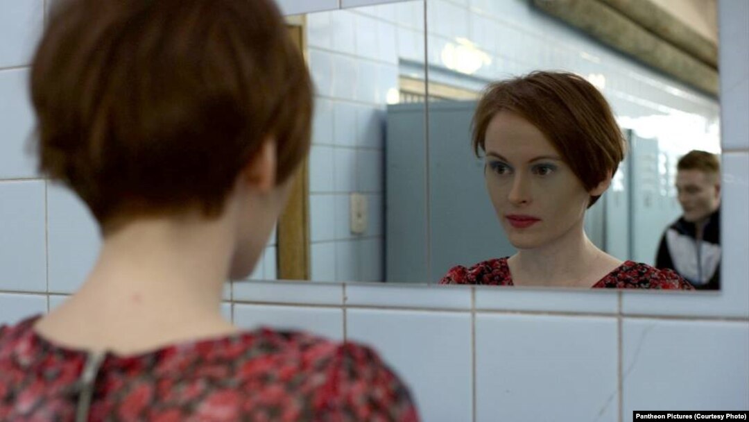 Желідегі таң қалдыратын порно