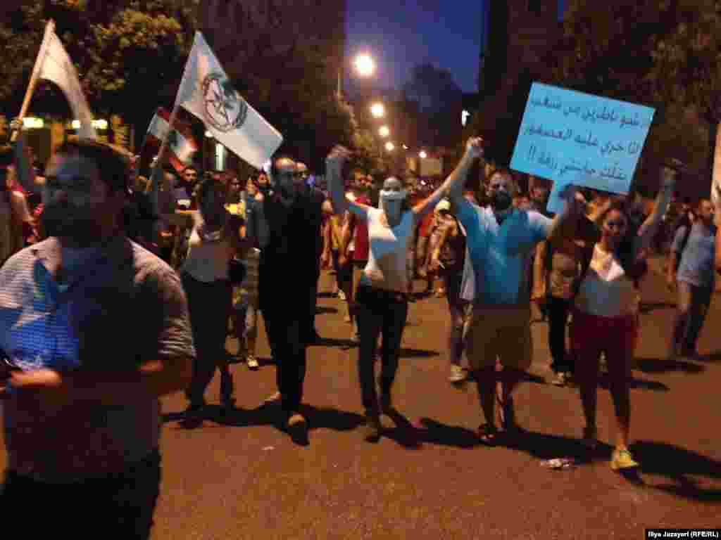 Lebanon -- Lebanon protests against Beirut government over rubbish dispute. August 23, 2015