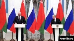 Russia – Russian President Vladimir Putin and Belarusian President Alexander Lukashenko attend a news conference in Moscow, September 9, 2021