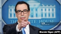 U.S. Treasury Secretary Steven Mnuchin (file photo)