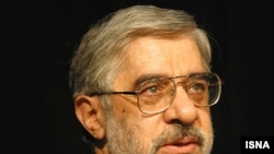 Opposition leader Mir Hossein Musavi 