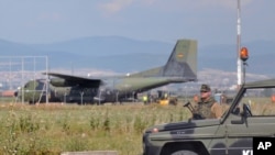 Trupat ushtarakë të KFOR-it në Kosovës.