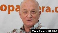 Expertul politic Oazu Nantoi în studioul Europei Libere