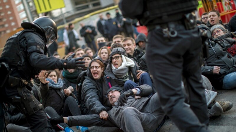 اعتراض‌ها در کاتالونیای اسپانیا ۲۰۰ مجروح بر جای گذاشت