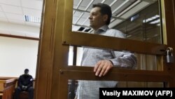 Роман Сущенко на суді в Москві 4 червня 2018 року, коли йому винесли 12-річний вирок