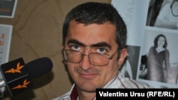 Эрнест Варданян, политолог, журналист. 