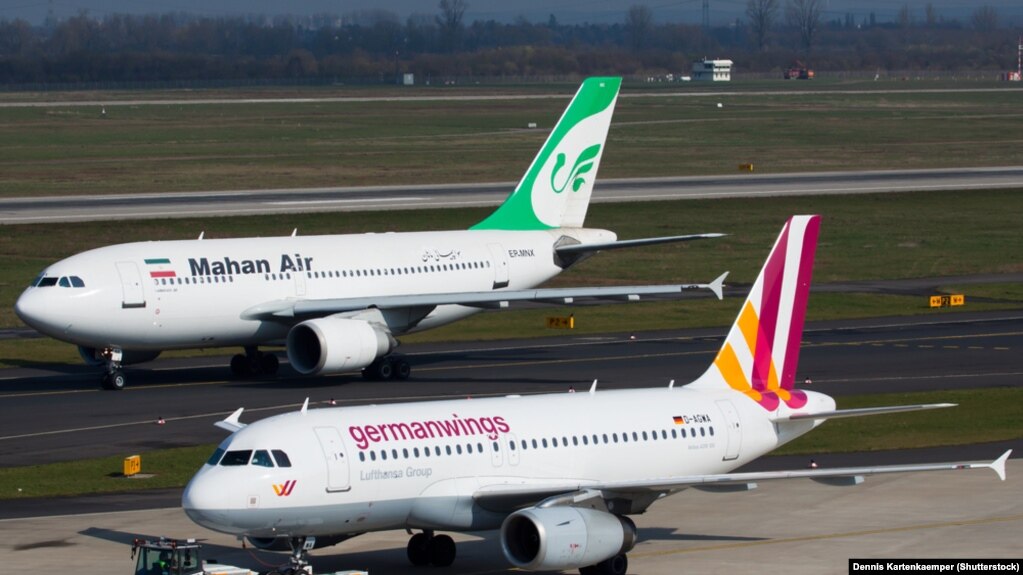 Mahan Airbus A310 taxies at Duesseldorf International Airport. Undated