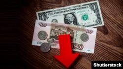 سقوط ارزش روبل در برابر دلار