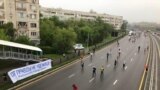 Баннер «От правды не уйдешь» на алматинском марафоне, 21 апреля 2019 года
