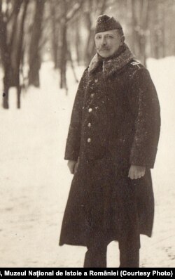Ofițer român prizonier la Stralsund. Sursa: Expoziția Marele Război, 1914-1918, Muzeul Național de Istoie a României