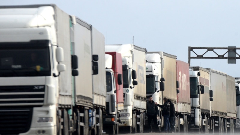 CE vrea să negocieze cu Ucraina și Moldova liberalizarea transportului rutier de marfă 