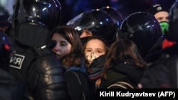 Задержания демонстрантов после суда по делу Алексея Навального