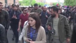 Müxalifət lideri Ermənistan polisini Sargsyanı müdafiə etməməyə çağırıb