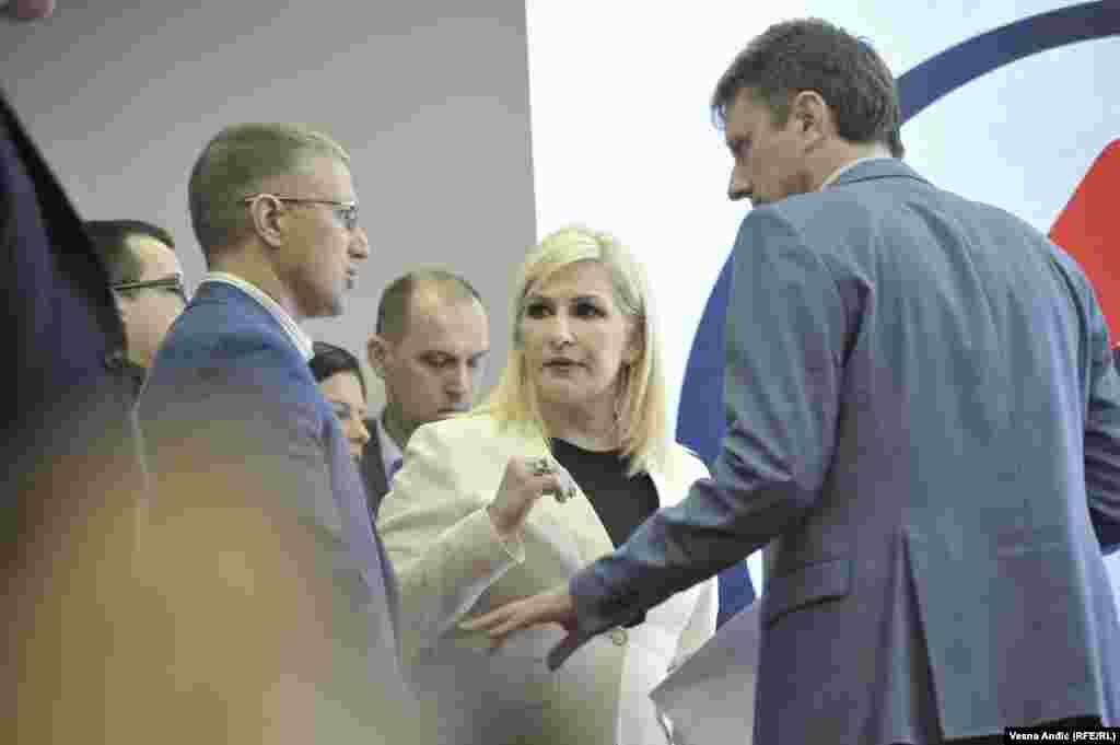 Ministar policije Nebojšta Stefanović i ministarka infrastrukture u Vladi Srbije Zorana Mihajlović