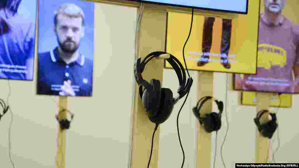 Інсталяція Карлоса Мотти &laquo;Патріоти, громадяни, коханці&hellip;&raquo; &ndash; десять інтерв&rsquo;ю з українськими представниками ЛГБТ-спільноти