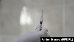 Medicii vor consulta și imuniza gratuit toate persoanele care se vor adresa pentru vaccinare.