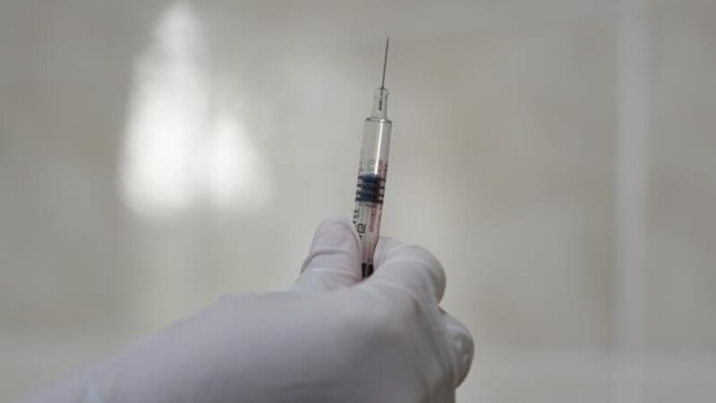 Avertisment al organizației „Salvați Copiii”: rata vaccinarii copiilor a scăzut alarmant, iar cazurile de rujeolă se înmulțesc