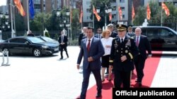 Premierul Zoran Zaev la o întîlnire cu lideri NATO