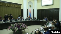 Հայաստանի կառավարության նիստ, արխիվ