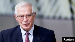  EU foreign policy chief Josep Borrell has said that ethnic Serbs in Kosovo "should be able to exercise their right to vote" in the upcoming referendum in Serbia. (file photo)