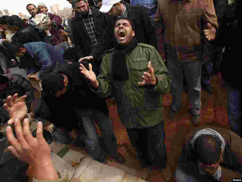 Sahrana u Bengaziju, 23.03.2011. Foto: Reuters / Suhaib Salem